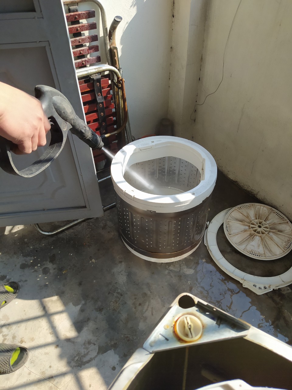 Vệ sinh máy giặt tại quận Tân Bình TP HCM